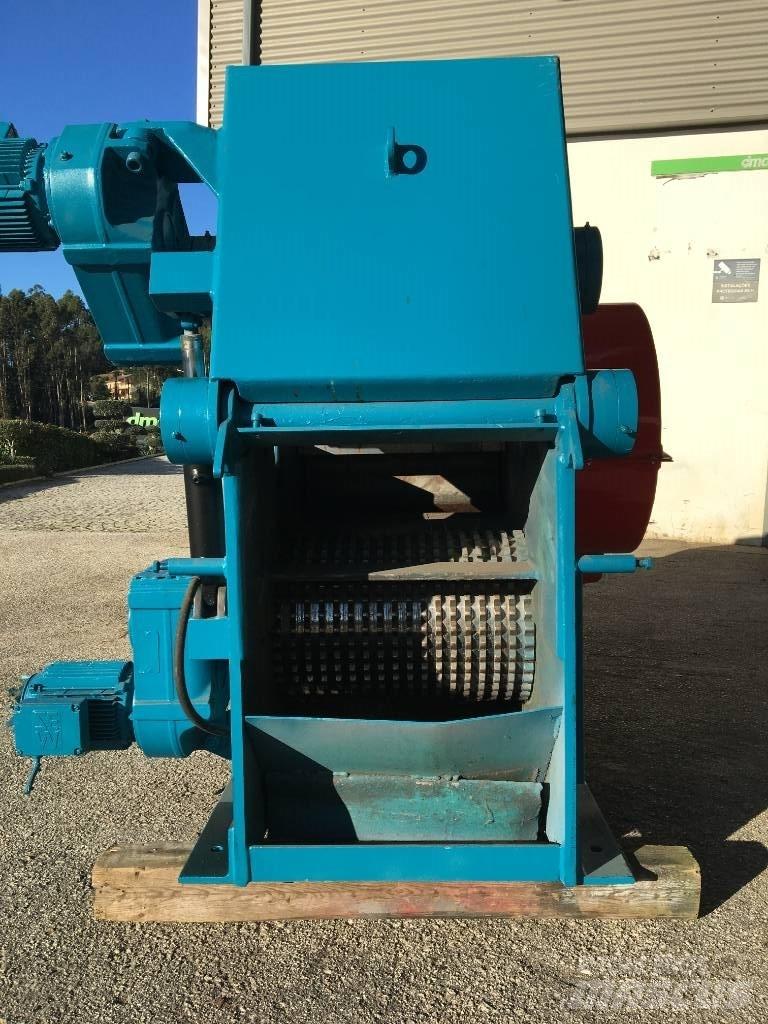 Haas HTH200X400(500) Šumski mulčeri
