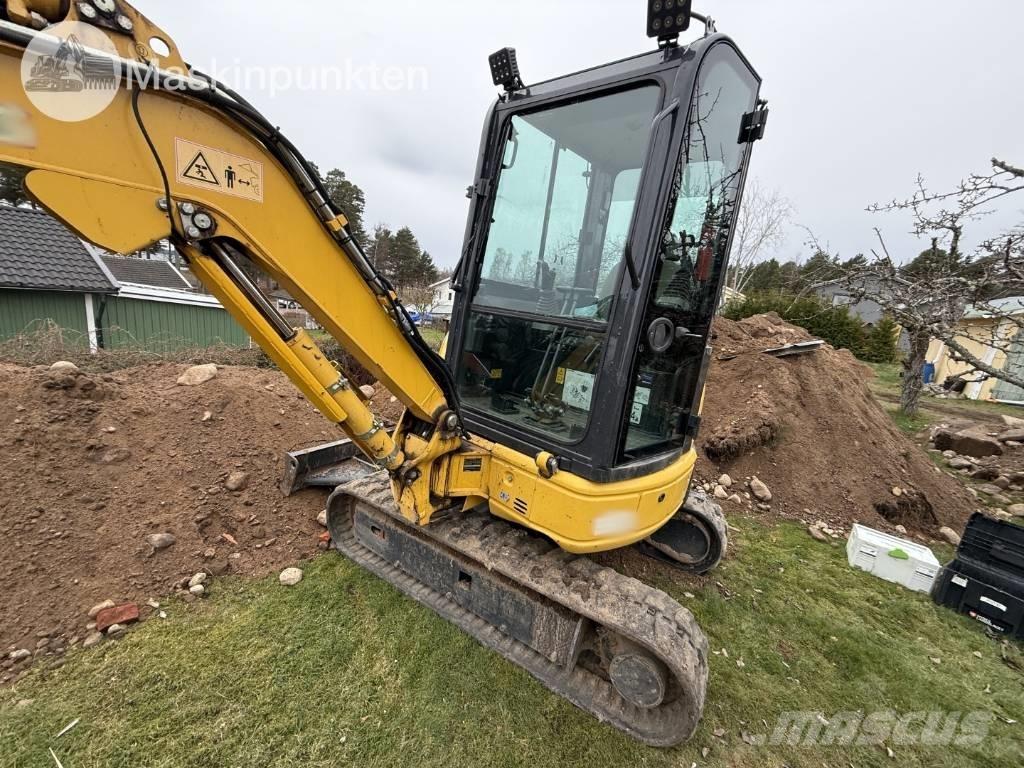 Komatsu PC 26 MR-3 Mini bageri < 7t