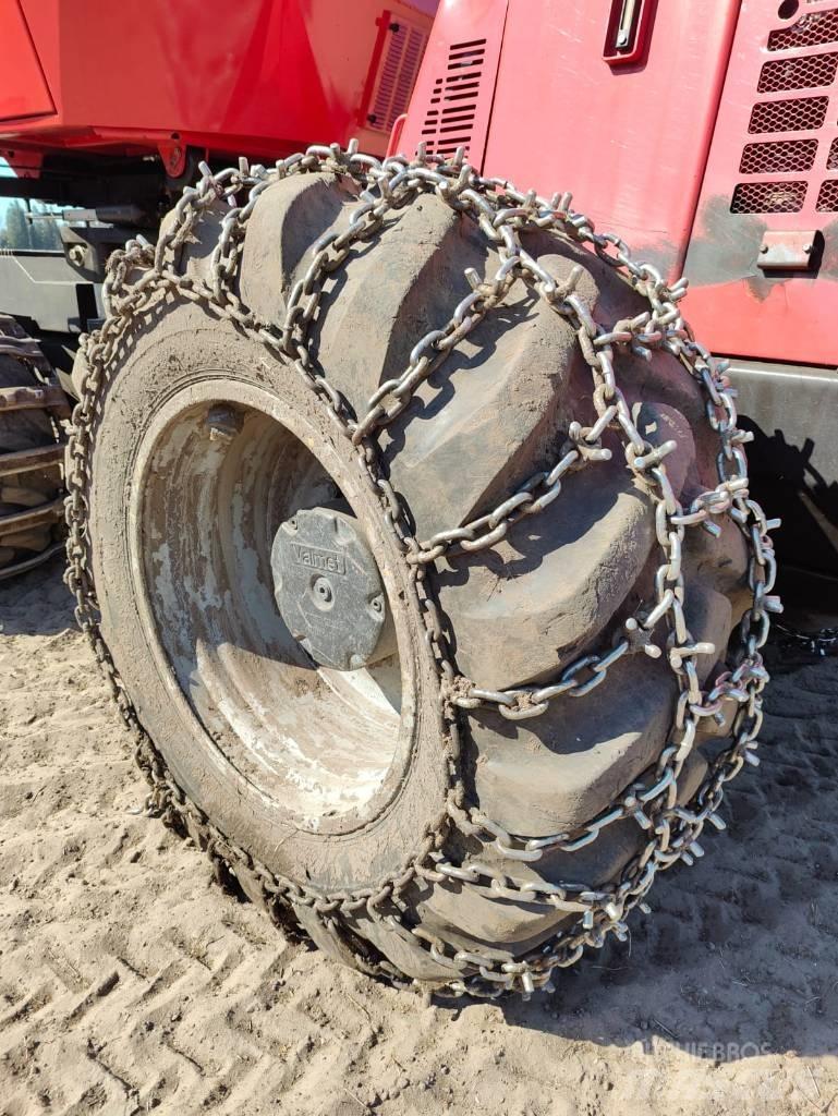 Komatsu 901 TX Harversteri