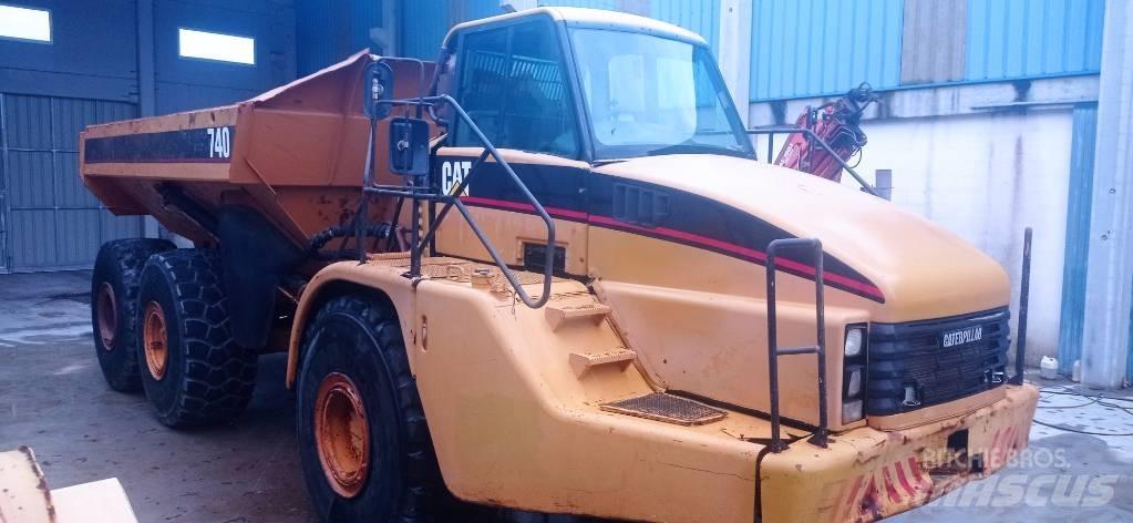 CAT 740 Zglobni damperi