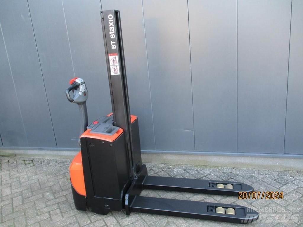 BT SWE 080L Ručni električni viljuškar