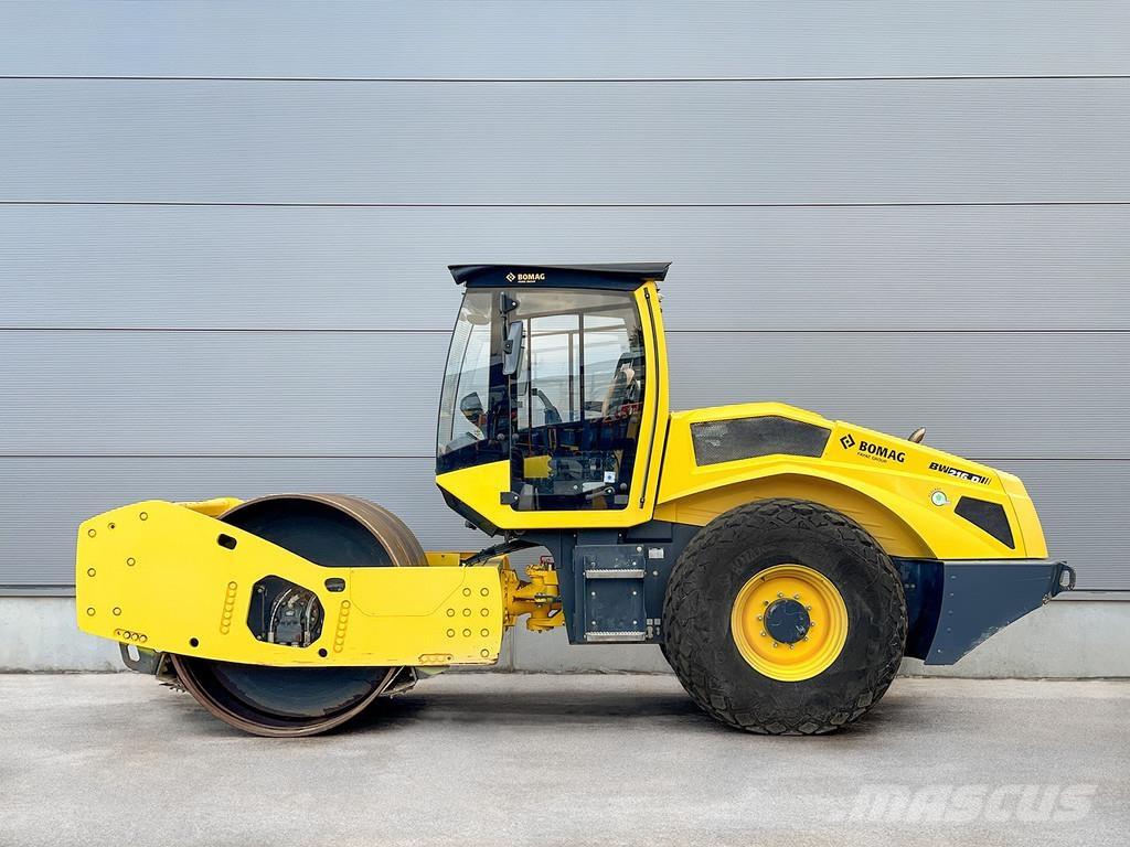 Bomag BW 216 D-5 Valjci sa jednim bubnjem