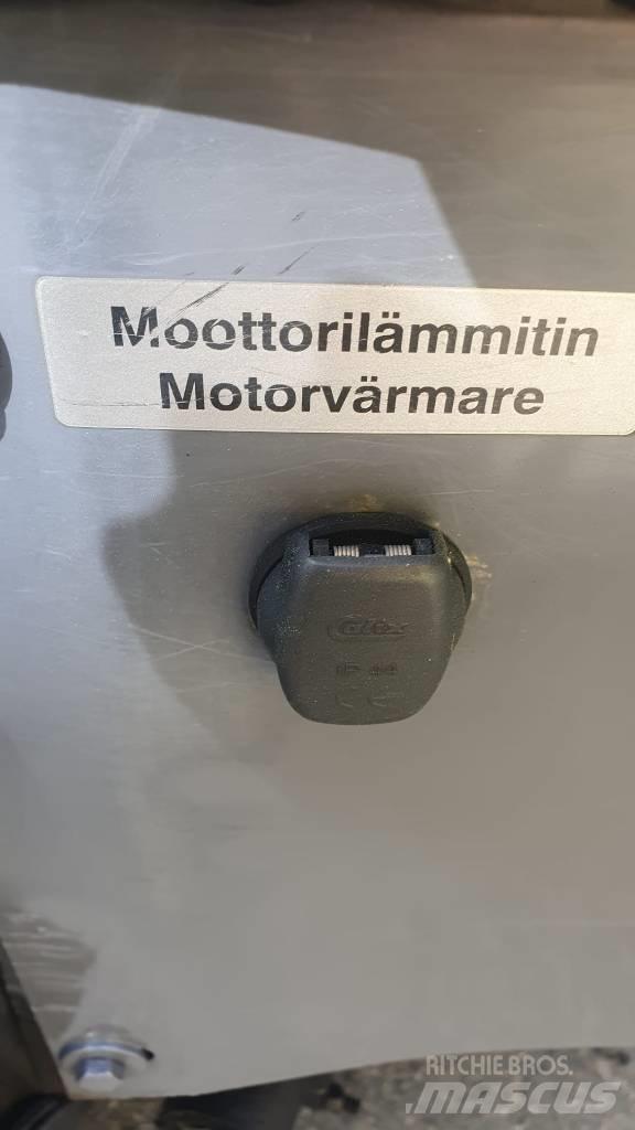 LM Trac 586 Utovarivači na točkove