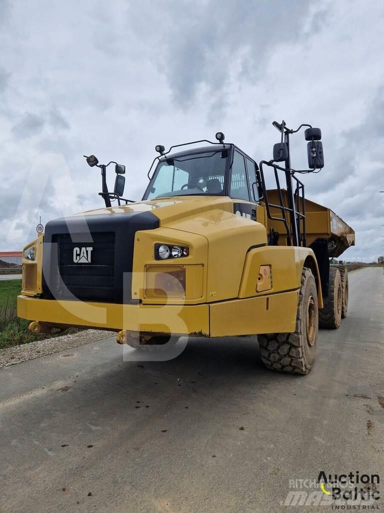 CAT 735C Zglobni damperi