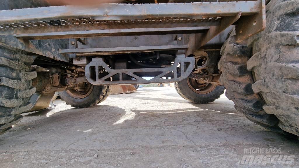 Liebherr A 309 Bageri točkaši