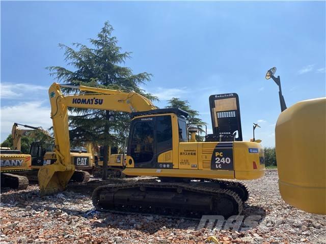 Komatsu PC 240-8 Bageri guseničari