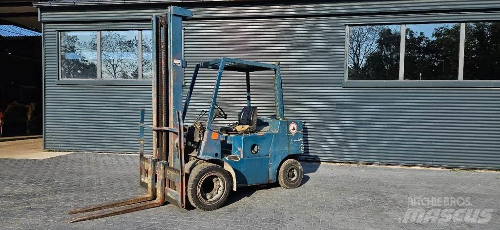 Clark 3 ton diesel Viljuškari - ostalo