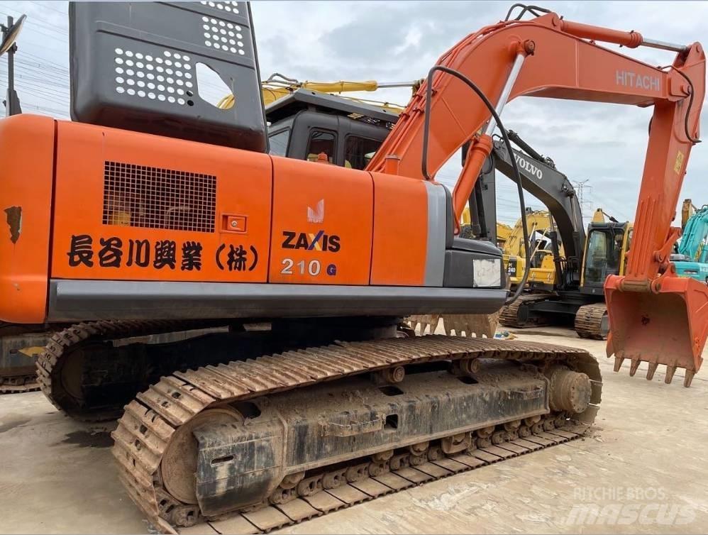 Hitachi zx210 Bageri guseničari