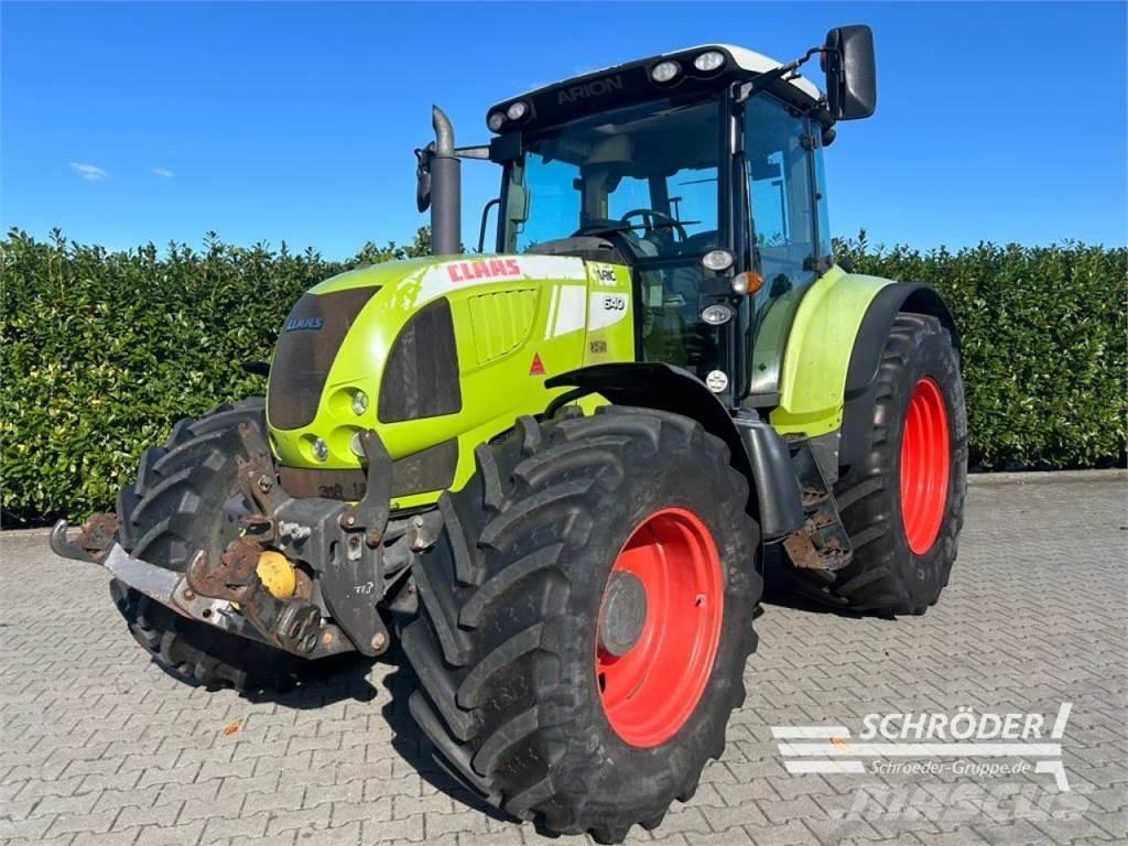 CLAAS ARION 640 Traktori