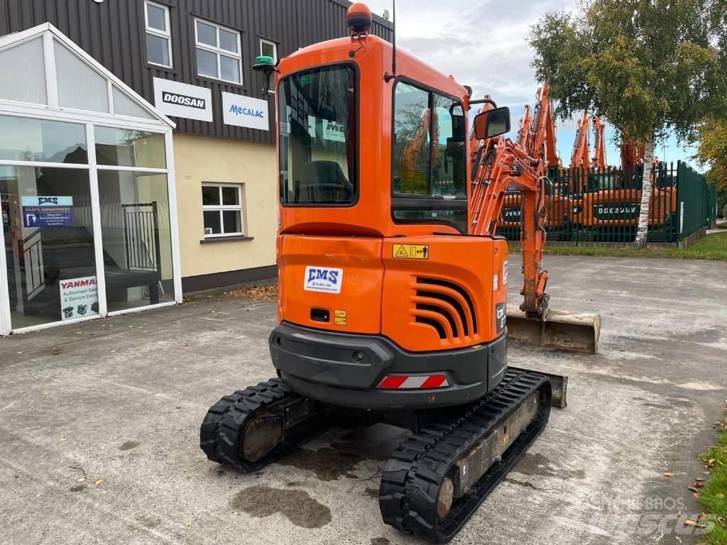Doosan DX 27 Z Mini bageri < 7t