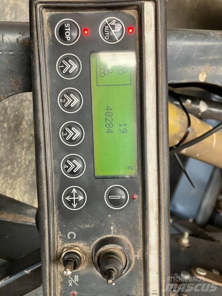 Vicon RF135 Balepack Prese/balirke za rolo bale