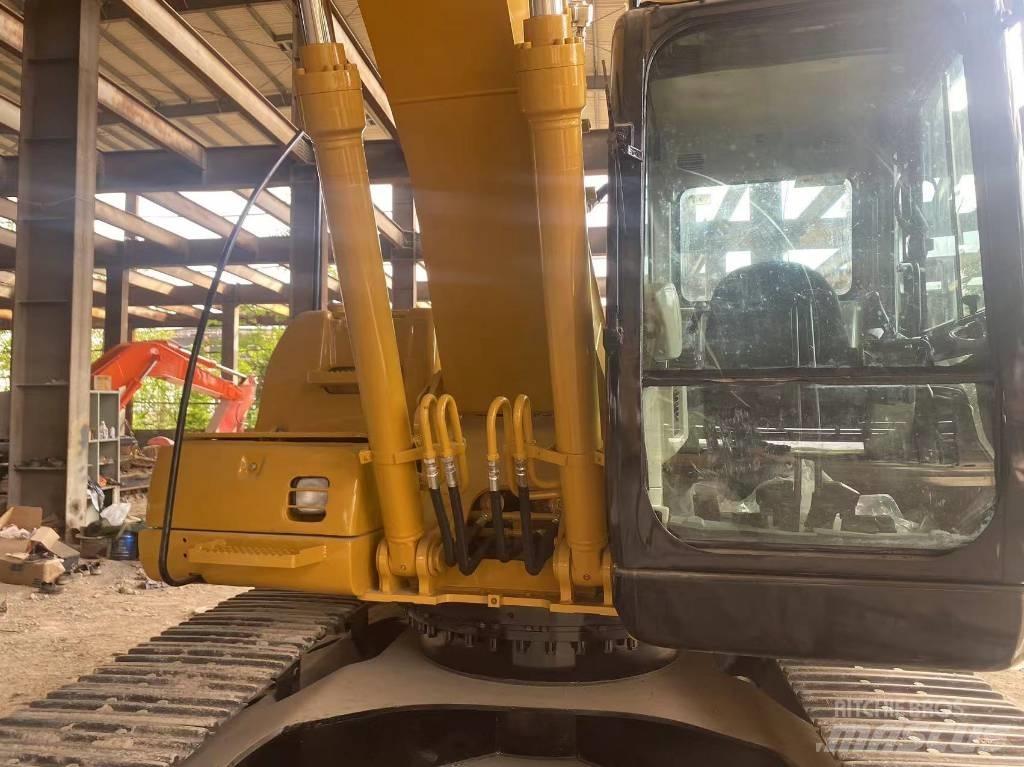 CAT 320 C Bageri guseničari