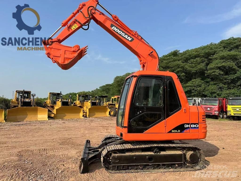Doosan DH 80 Bageri guseničari