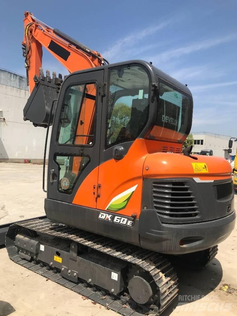 Doosan DX 60-9 C Mini bageri < 7t