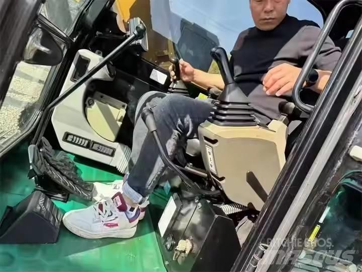 CAT 307 Bageri guseničari