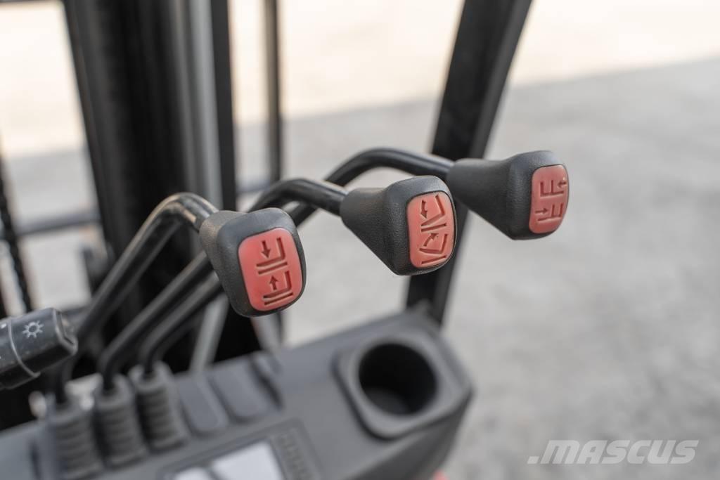 Manitou MI 25 D Dizelski viljuškari