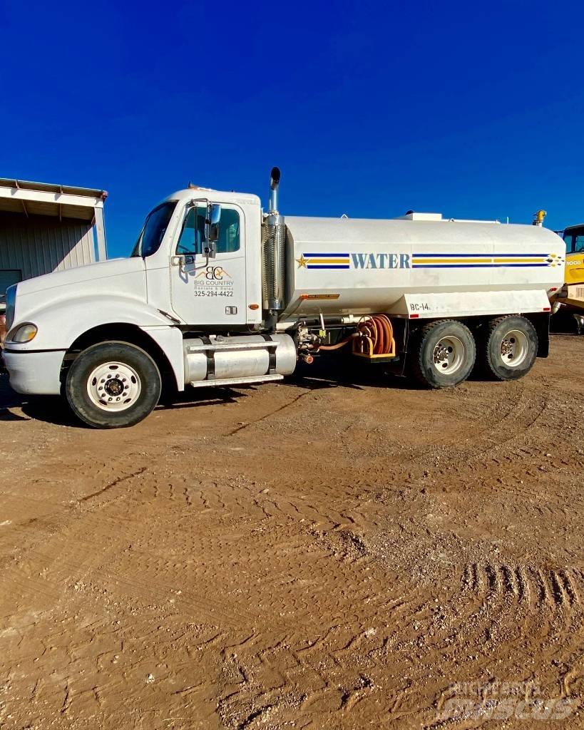 Freightliner CL120 Kamioni za vodu