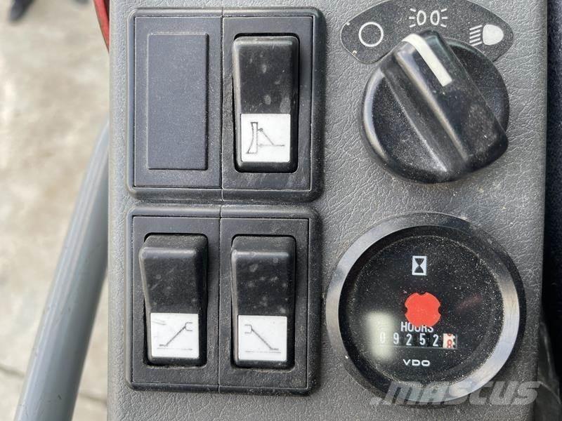 Volvo EW 140 B Bageri točkaši