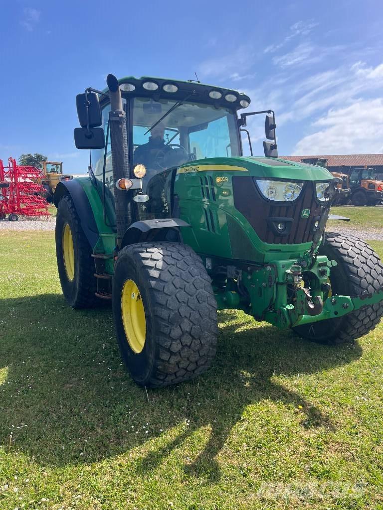 John Deere 6105 R Traktori