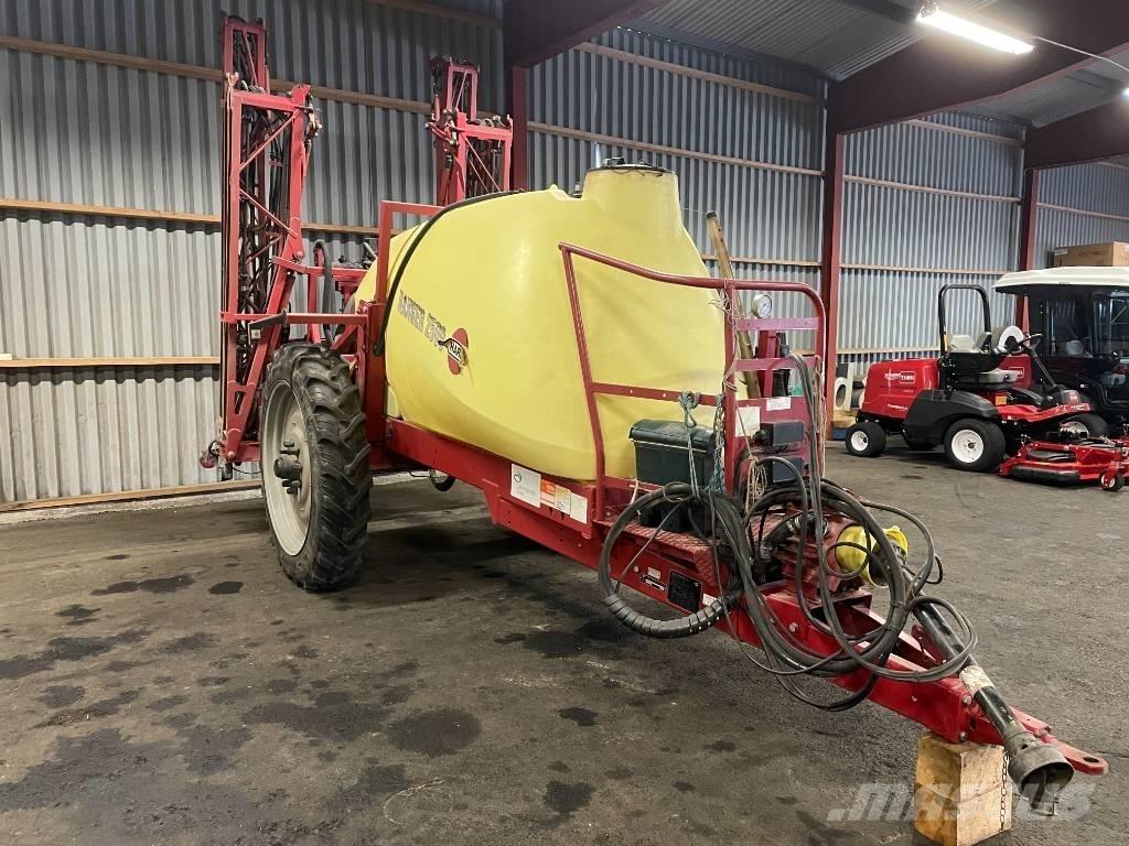 Hardi Ranger 2500 Vučene prskalice