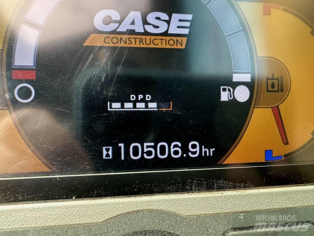 CASE CX 235 C SR Bageri guseničari