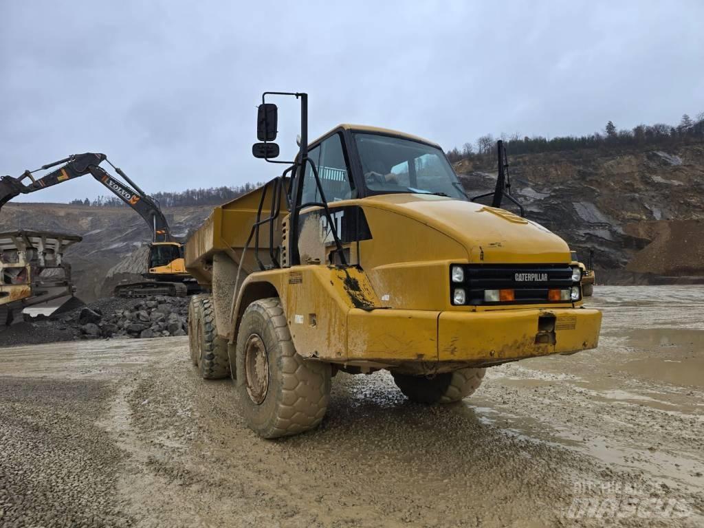 CAT 730 Zglobni damperi