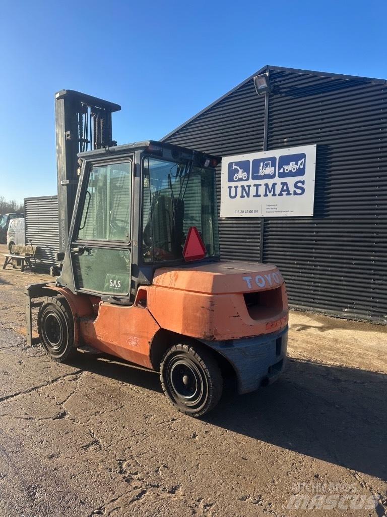 Toyota FD45 Dizelski viljuškari