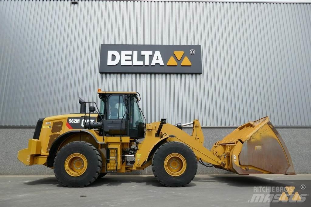 CAT 962M Utovarivači na točkove
