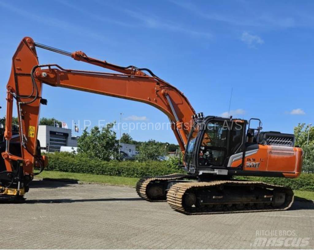 Hitachi ZX300LC-7 Bageri guseničari