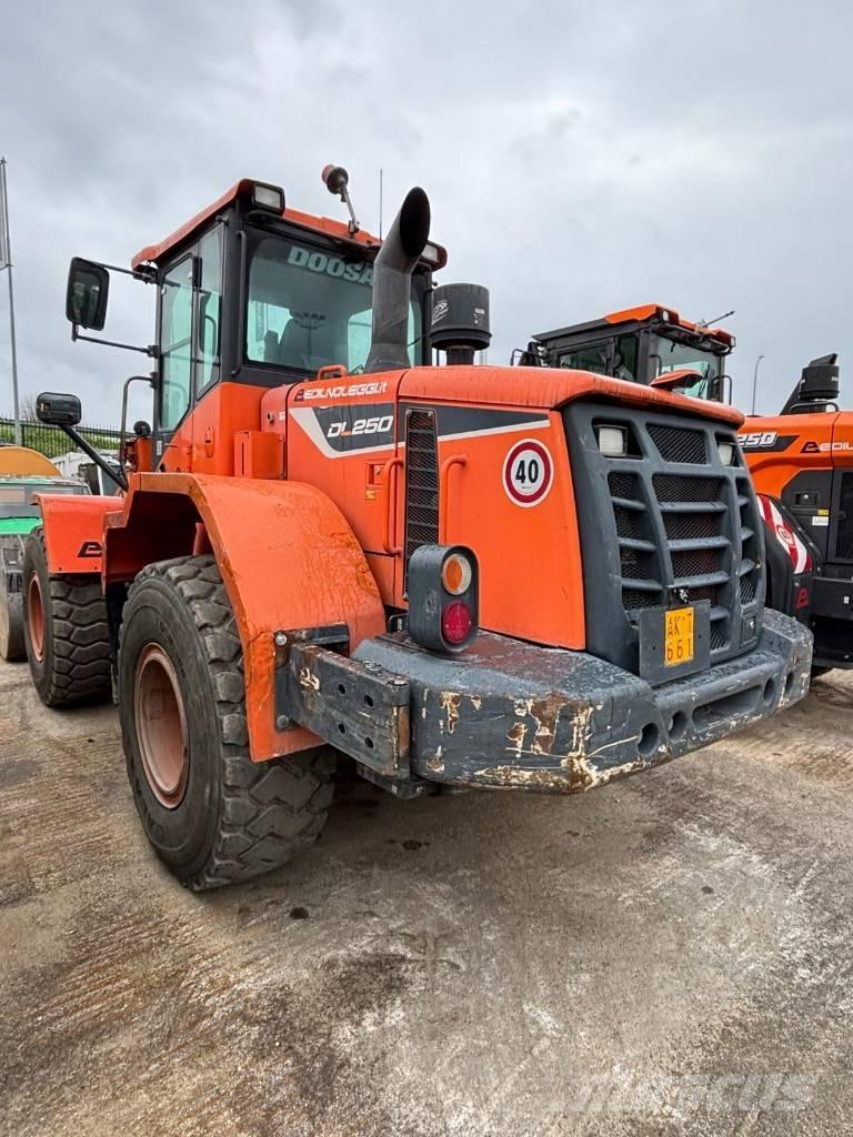 Doosan DL 250 Utovarivači na točkove