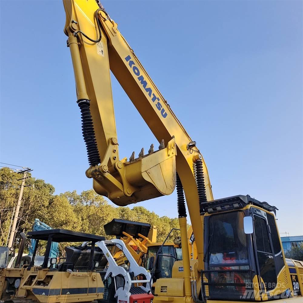 Komatsu PC 240 Bageri guseničari