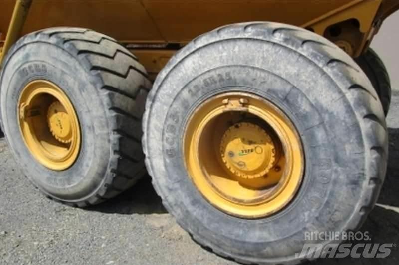 Bell B30D Zglobni damperi