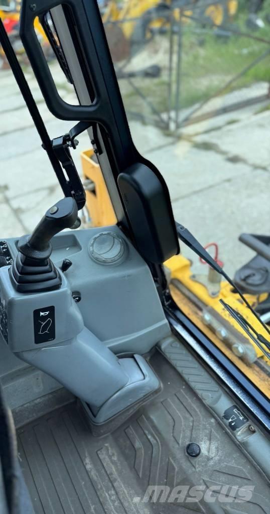 Volvo BL 71, JOYSTICK Rovokopači