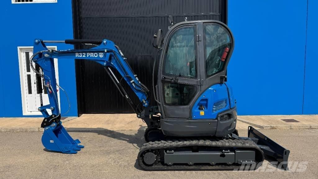 Rippa R32 PRO Mini bageri < 7t