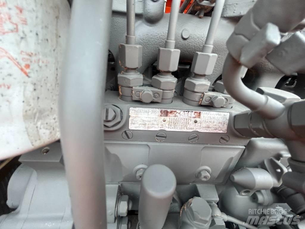 Hitachi ZX 60 Bageri guseničari