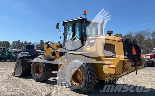 CAT 938M Utovarivači na točkove