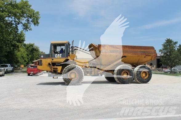 CAT D350E Zglobni damperi