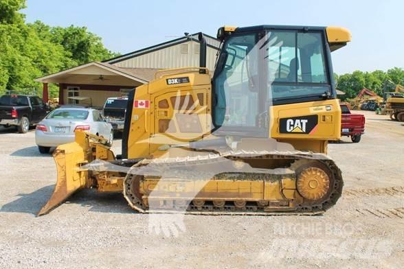 CAT D3K2 XL Buldožeri guseničari