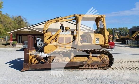 CAT D6D Buldožeri guseničari