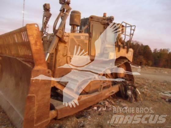 CAT D6T Buldožeri guseničari