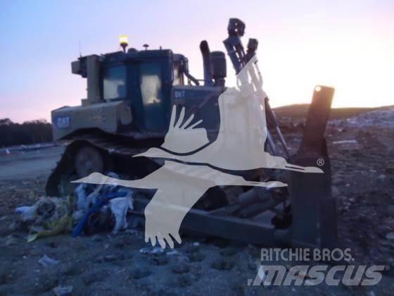 CAT D6T Buldožeri guseničari