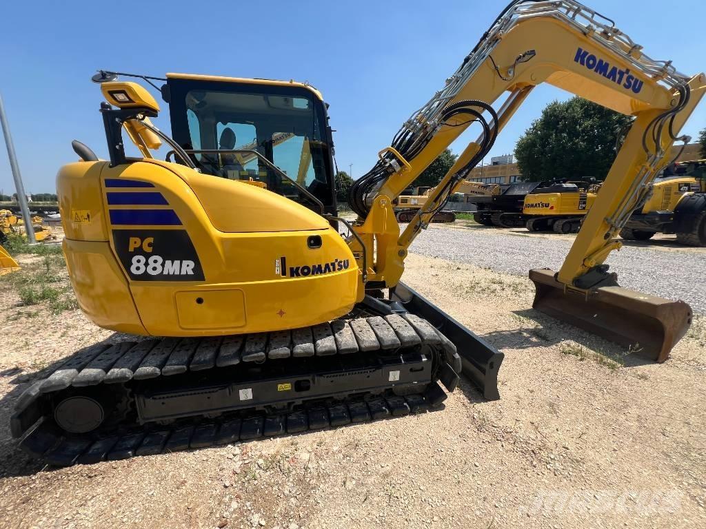 Komatsu PC 88 MR-10 Bageri guseničari