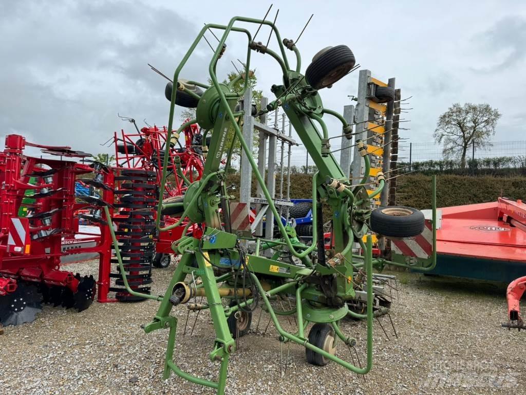 Krone KW672/6 Okretači i sakupljači sena