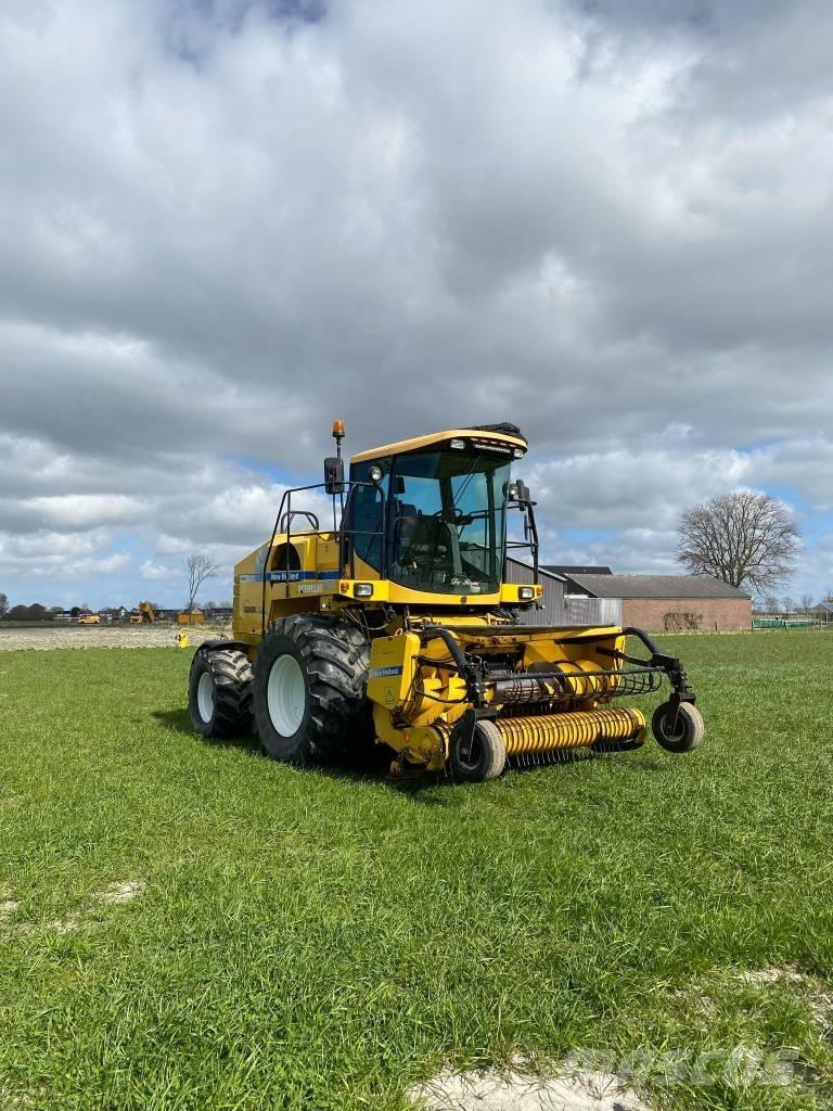 New Holland FX 60 Mašine za stočnu hranu sa sopstvenim pogonom