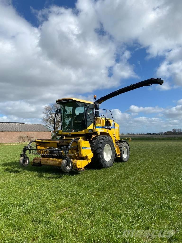 New Holland FX 60 Mašine za stočnu hranu sa sopstvenim pogonom