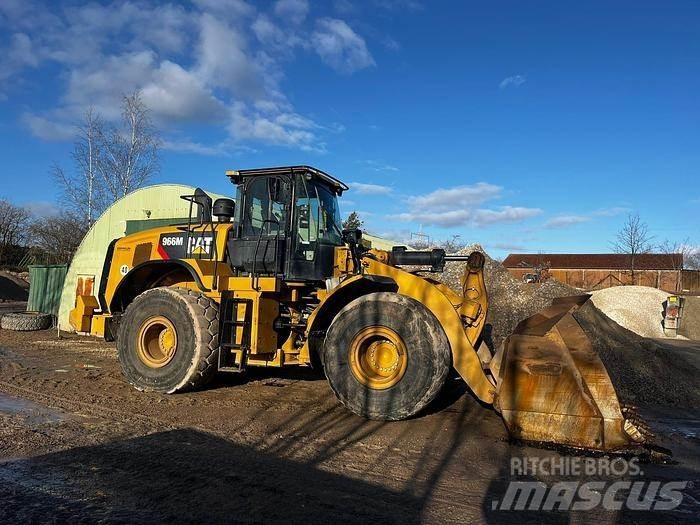 CAT 966M Utovarivači na točkove