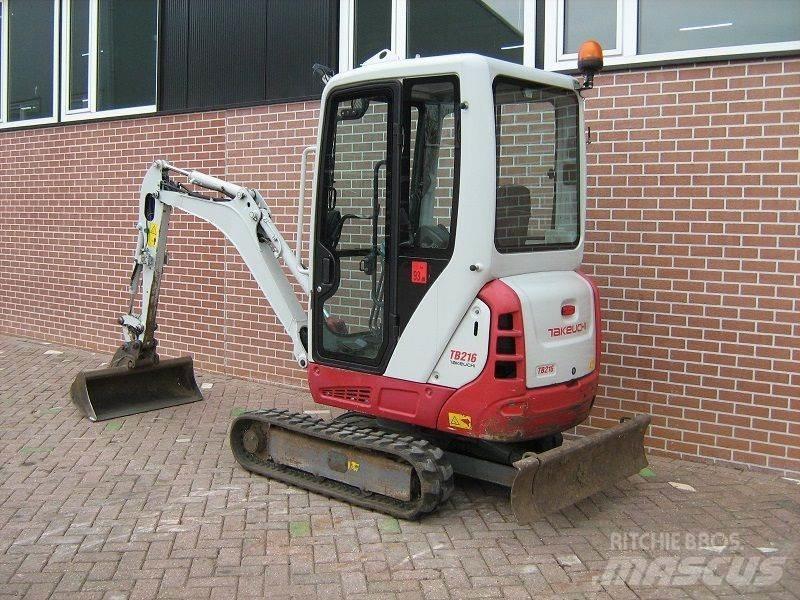 Takeuchi TB216 Mini bageri < 7t