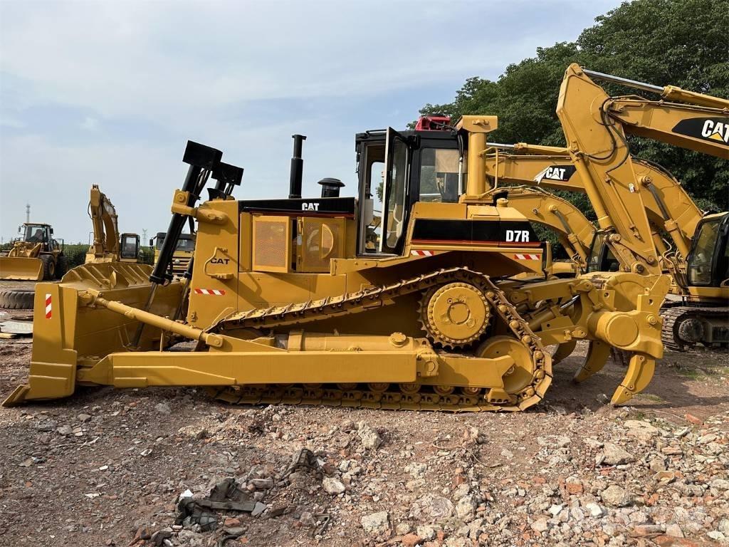 CAT D 7 R Buldožeri guseničari
