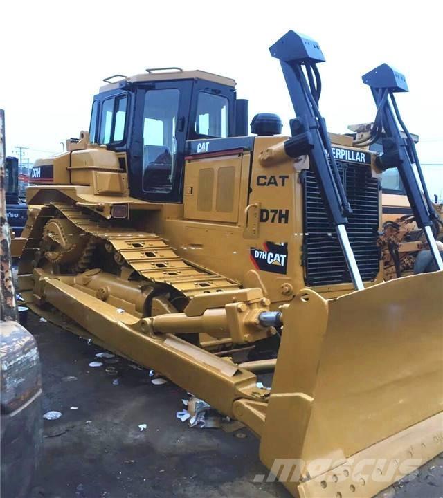 CAT D 7 H Buldožeri guseničari