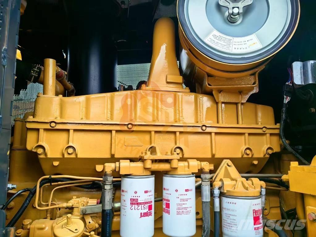 Shantui SD 32 Buldožeri guseničari